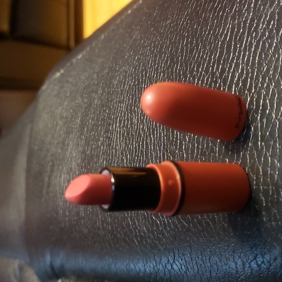 Other - MAC 💄 👄 LIPSTICK C99
